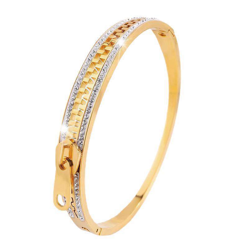 ✨ Élégant Bracelet en Acier Titane - Design Personnalisé, Cadeau Idéal et Accessoire Raffiné pour Filles
