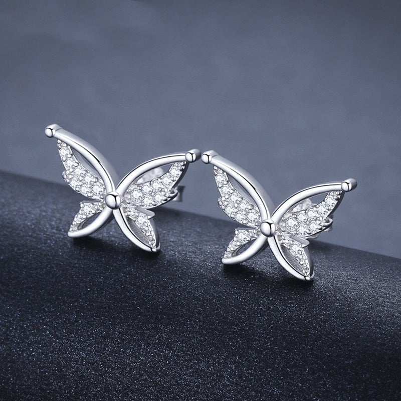 🌟 Boucles d'Oreilles Papillon en Zircon – Éclat Étincelant, Parfaites pour Sublimer Votre Élégance Naturelle 🦋✨