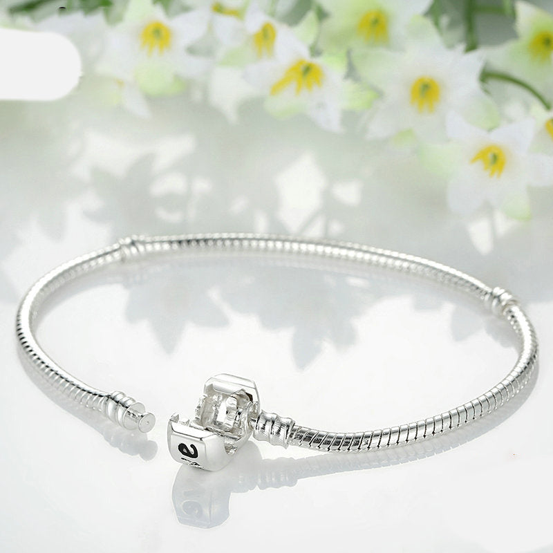 ✨ Bracelet Argenté Chic - Perles Élégantes, Style Intemporel, Idéal pour Sublimer Ton Look Quotidien