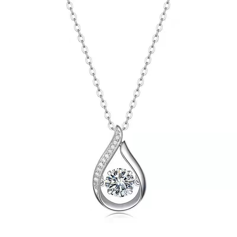 ✨ Sublime Collier Goutte en Argent - Design Élégant, Style Intemporel, Idéal pour Apporter une Touche Chic à Vos Tenues