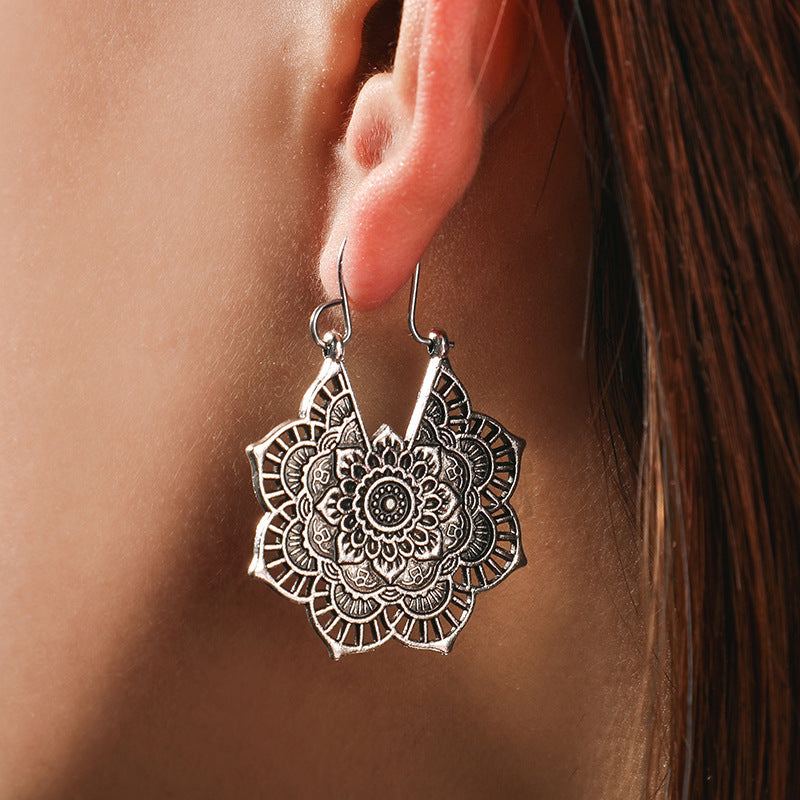 Boucles d'Oreilles Vintage Élégantes - Style Ethnique Unique, Métal Premium pour une Sophistication Intemporelle