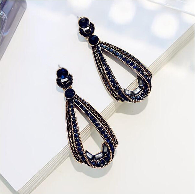 ✨ Élégantes Boucles d'Oreilles en Argent S925 - Design Goutte d'Eau Unique, Style Vintage pour une Touche Raffinée