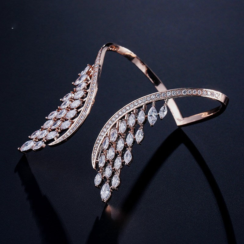 ✨ Bracelet Ailes d'Ange Chic - Qualité Premium, Élégance Quotidienne pour Sublimer Votre Style !