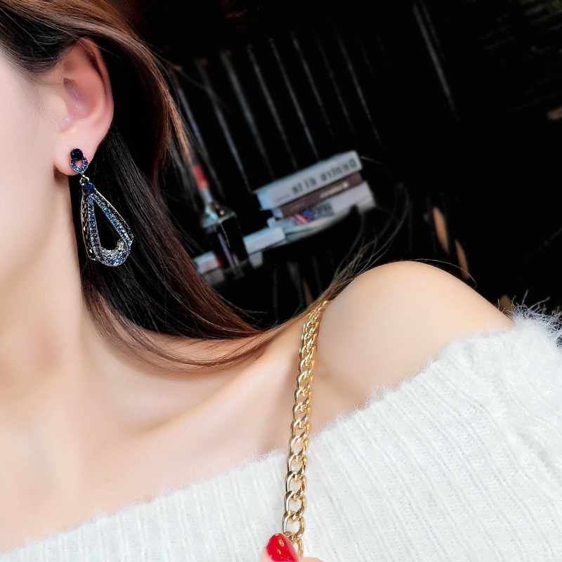 ✨ Élégantes Boucles d'Oreilles en Argent S925 - Design Goutte d'Eau Unique, Style Vintage pour une Touche Raffinée