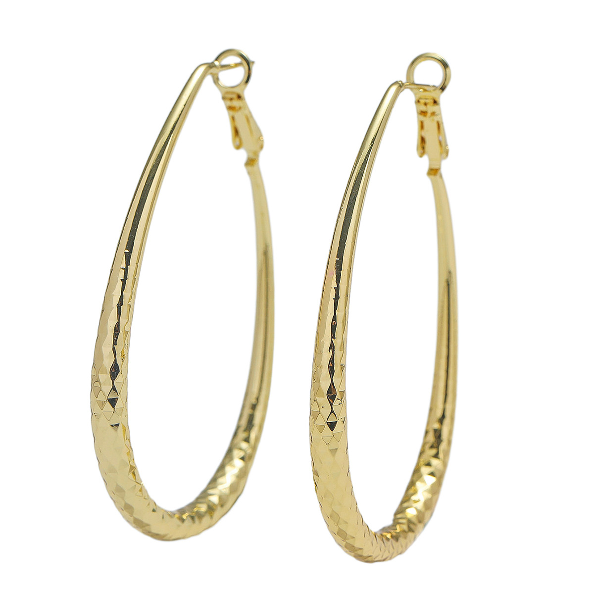 ✨ Élégantes Boucles d'Oreilles Dorées - Hypoallergéniques en Cuivre, Confort Quotidien Exceptionnel et Style Intemporel.