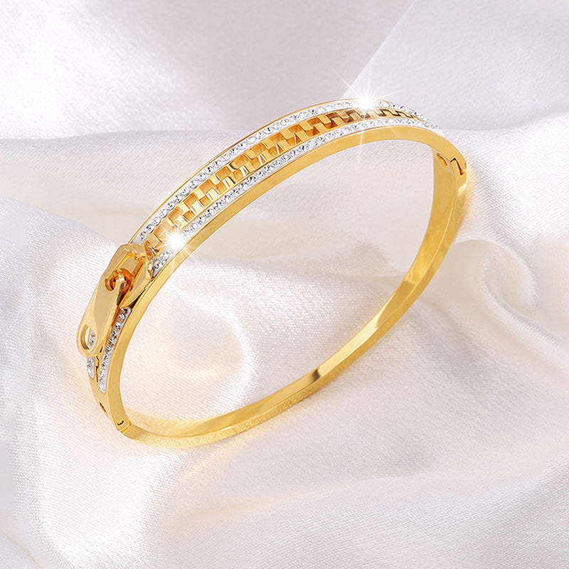 ✨ Élégant Bracelet en Acier Titane - Design Personnalisé, Cadeau Idéal et Accessoire Raffiné pour Filles