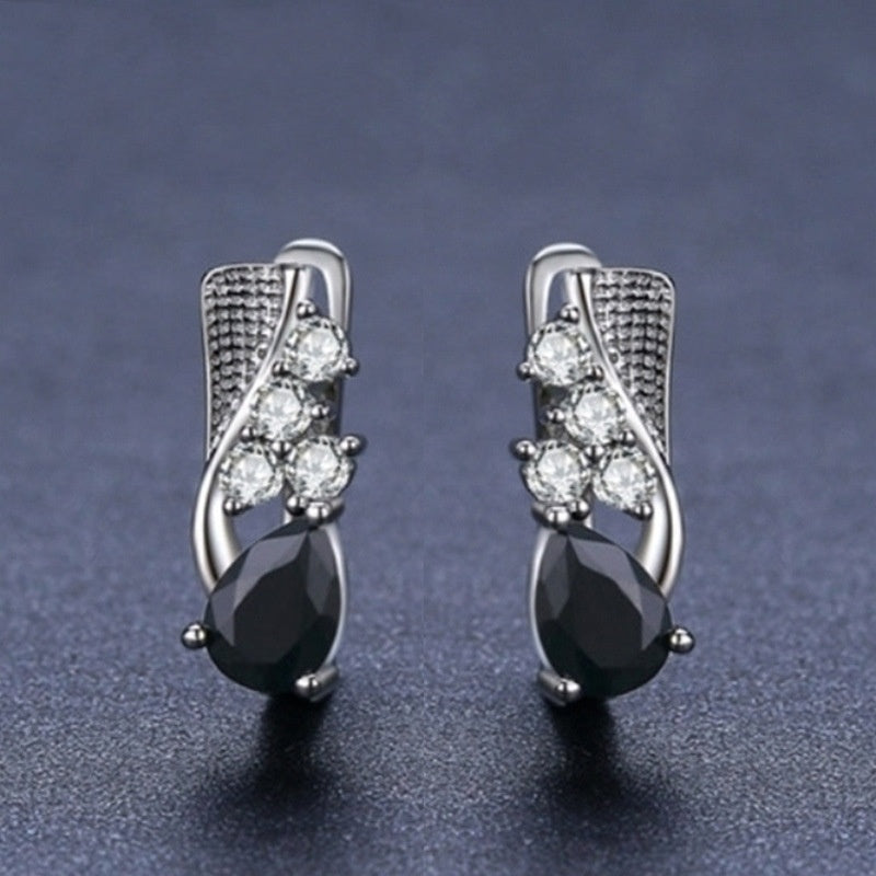đ ĂlĂ©gantes Boucles d'Oreilles Goutte - Micro Strass Scintillants, IdĂ©ales pour un Look Chic et SophistiquĂ© !