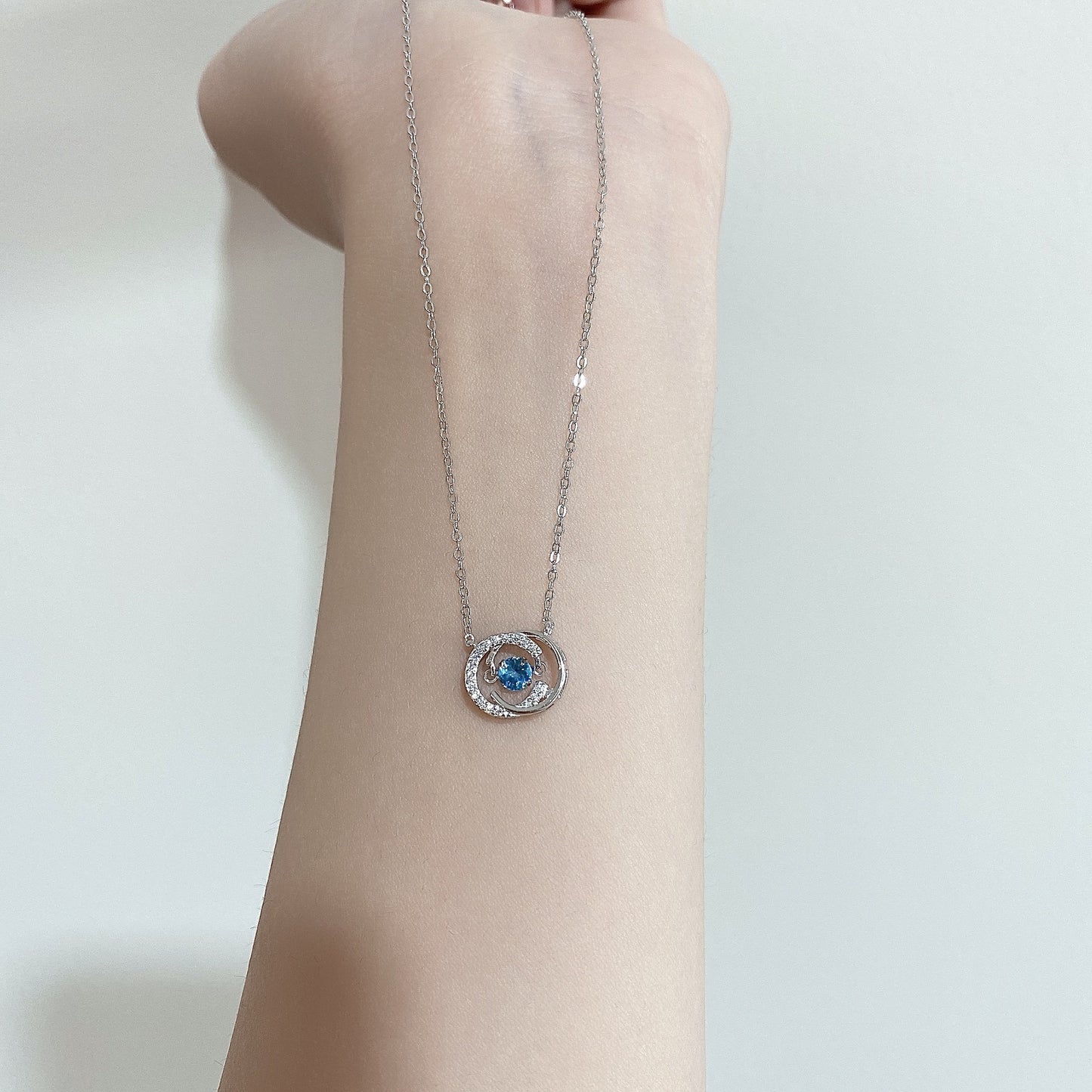 Collier en Argent Sterling Cœur Pulsatile - Suivi de Santé Élégant, Pratique et Intelligent !