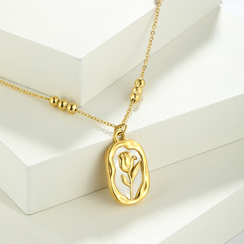 🌹 Raffiné Collier Pendentif Rose Blanche en Nacre - Élégance Intemporelle pour Sublimer Votre Style au Quotidien