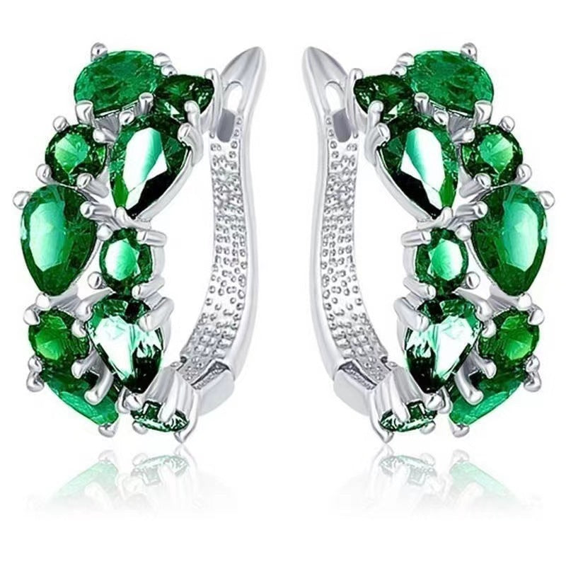🌟 Clips d'Oreilles Élégants pour Femme - Zircon de Haute Qualité, Style Raffiné à Petit Prix