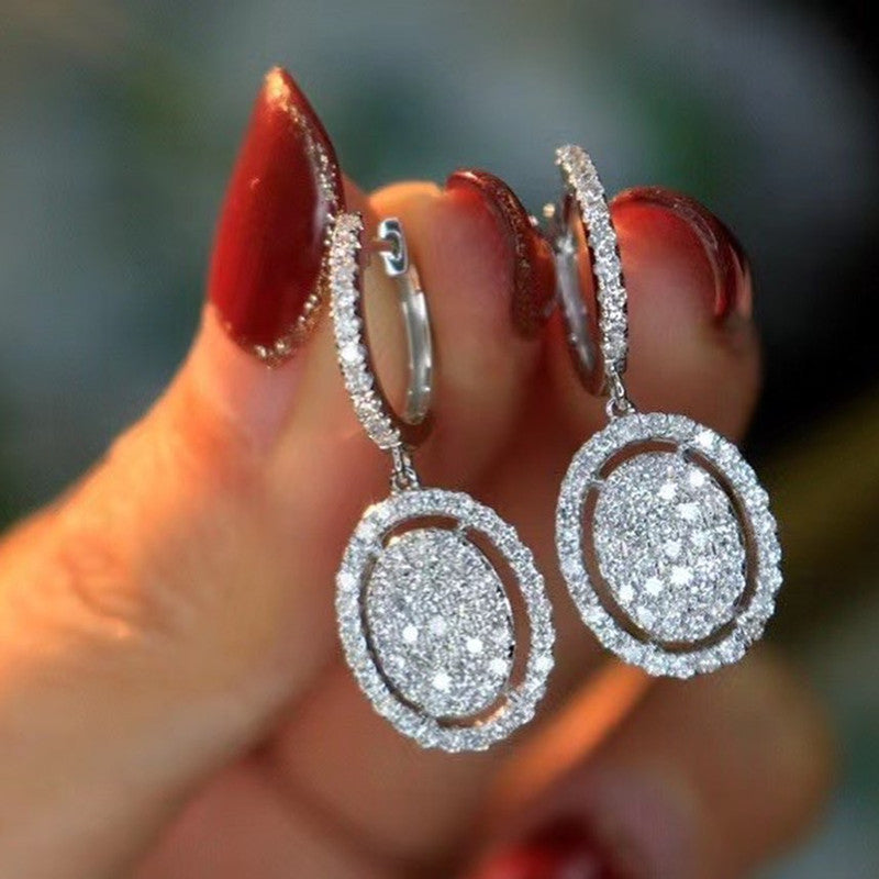 ✨ Boucles d'Oreilles Ovales en Or Blanc - Élégance Éternelle, Parfaites pour Éblouir à Chaque Occasion