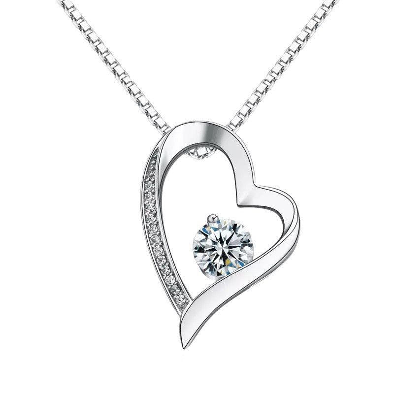 Pendentif Trèfle en Argent S925 - Diamant Éclatant, Élégance Intemporelle pour Toutes Occasions