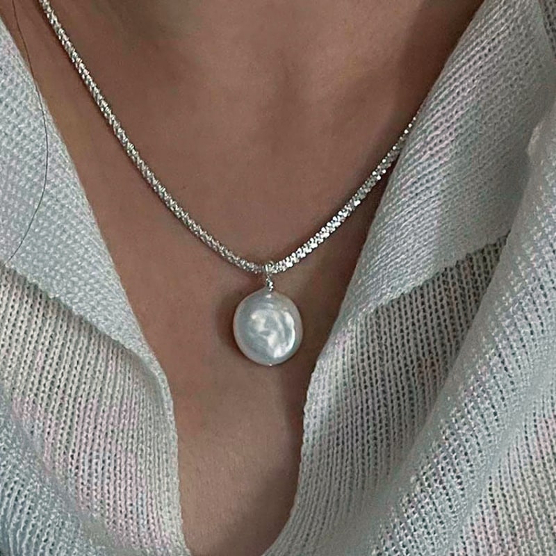 Comment ça sonne : 🌟 Collier Élégant en Argent Sterling S925 - Perle Baroque, Sophistication Intemporelle?En espérant que cela réponde à vos attentes. 🎁