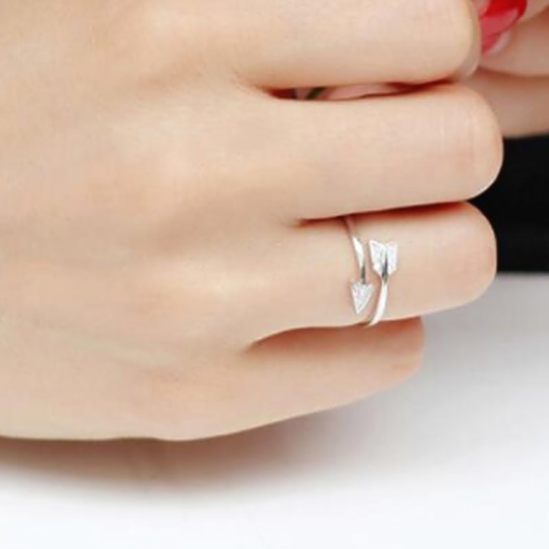 ✨ Bague Flèche en Or - Diamant Brillant, Design Élégant, Cadeau Symbolique Unique