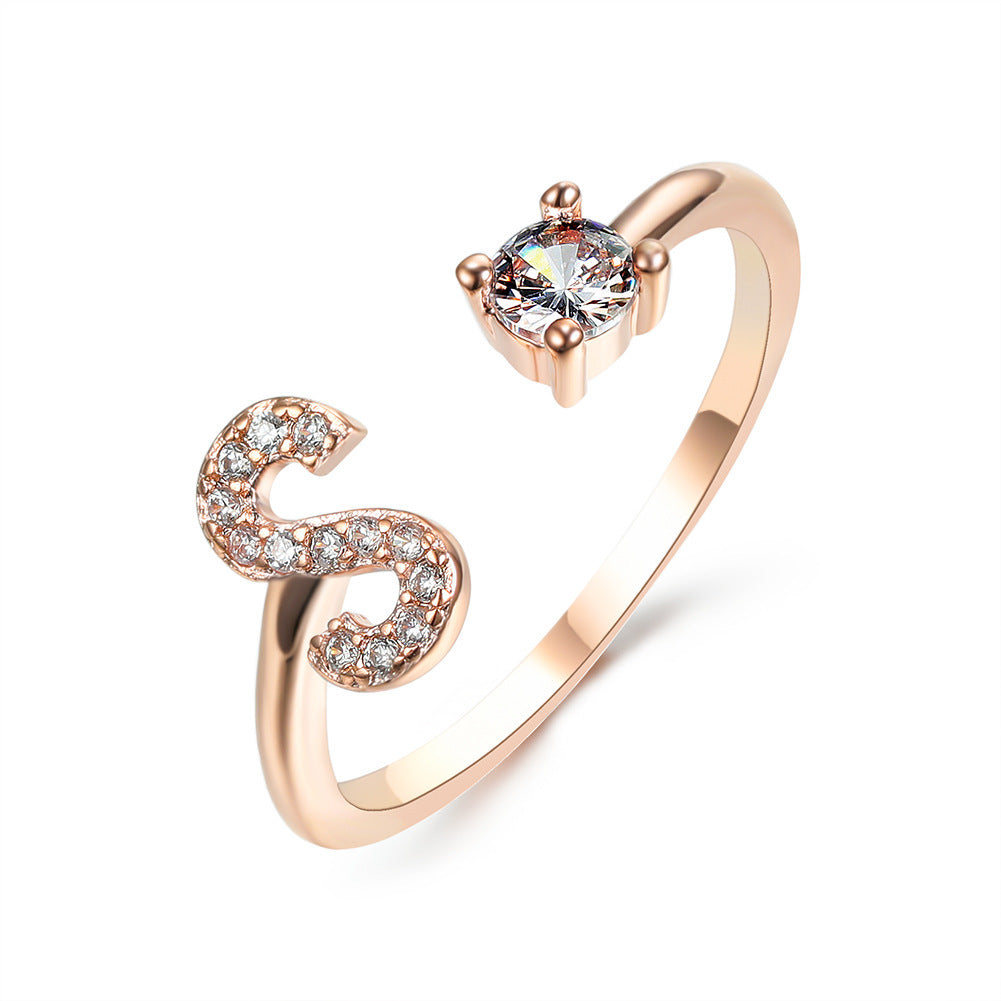 Image du produit Bague Initiale Ajustable – Élégance Personnalisée en Argent/Doré | Bijou Raffiné pour Femme