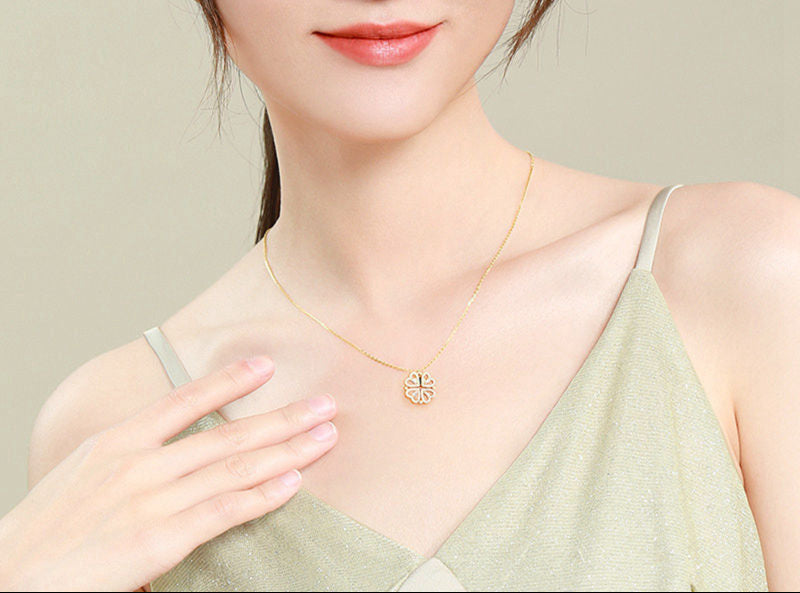 ✨ Collier Coeur Magnétique Rétro - Élégance Symbolique, Trèfle Porte-Bonheur 🍀 Cadeau Raffiné et Romantique 💖