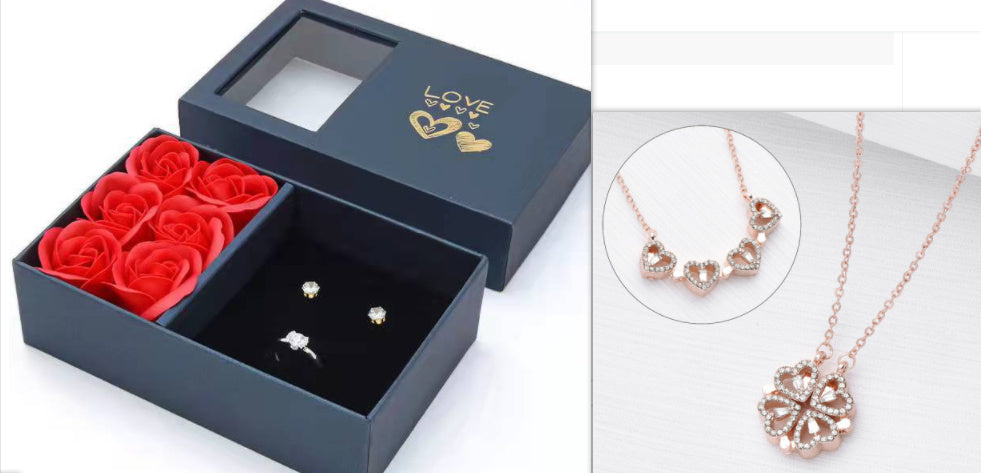 ✨ Collier Coeur Magnétique Rétro - Élégance Symbolique, Trèfle Porte-Bonheur 🍀 Cadeau Raffiné et Romantique 💖