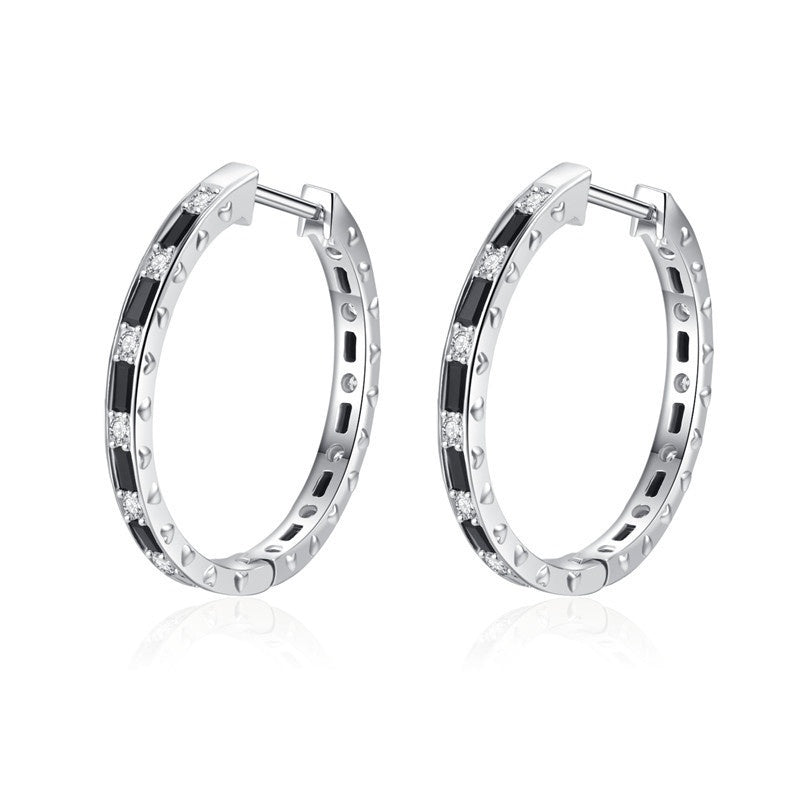 🌟 Élégantes Boucles d'Oreilles en Zircon Noir - Design Minimaliste, Style Raffiné pour Sublimer Votre Look Quotidien