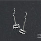 Élégantes Boucles d’Oreilles Constellation - Design Ondulé Raffiné, Sublimez Votre Style avec Une Touche Astrale
