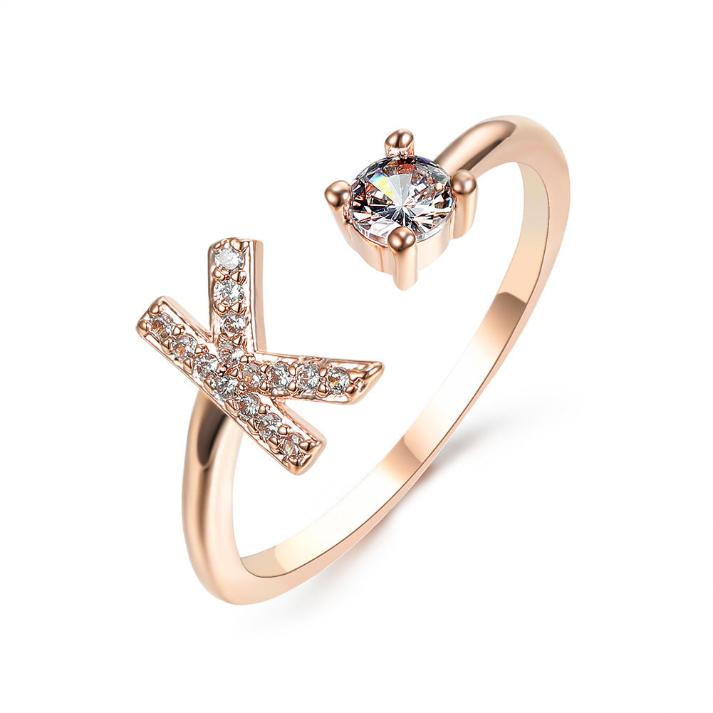 Image du produit Bague Initiale Ajustable – Élégance Personnalisée en Argent/Doré | Bijou Raffiné pour Femme