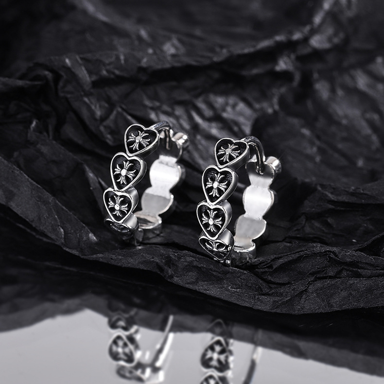 🌟 Boucles d'oreilles en argent sterling S925 - Croix rétro, Élégance intemporelle, Design Unique et Raffiné