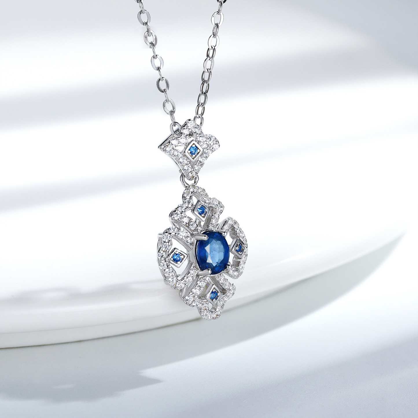 ✨ Collier Argent S925 avec Pendentif Saphir Naturel - Élégance Rétro, Parfait pour Toutes Occasions