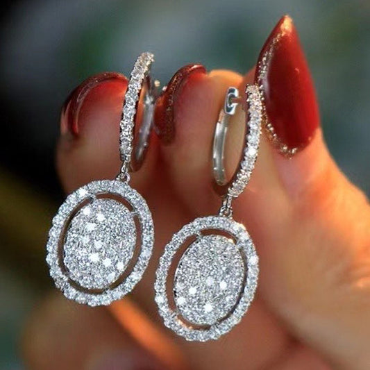 ✨ Boucles d'Oreilles Ovales en Or Blanc - Élégance Éternelle, Parfaites pour Éblouir à Chaque Occasion