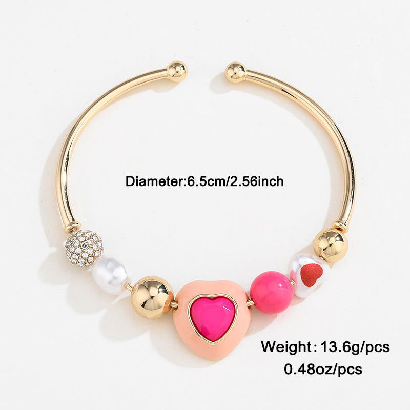 🌟 Bracelet Élégant en Perles - Design Cœur & Tons Pêche, Fait Main, Accessoire Parfait pour Sublimer Votre Style !