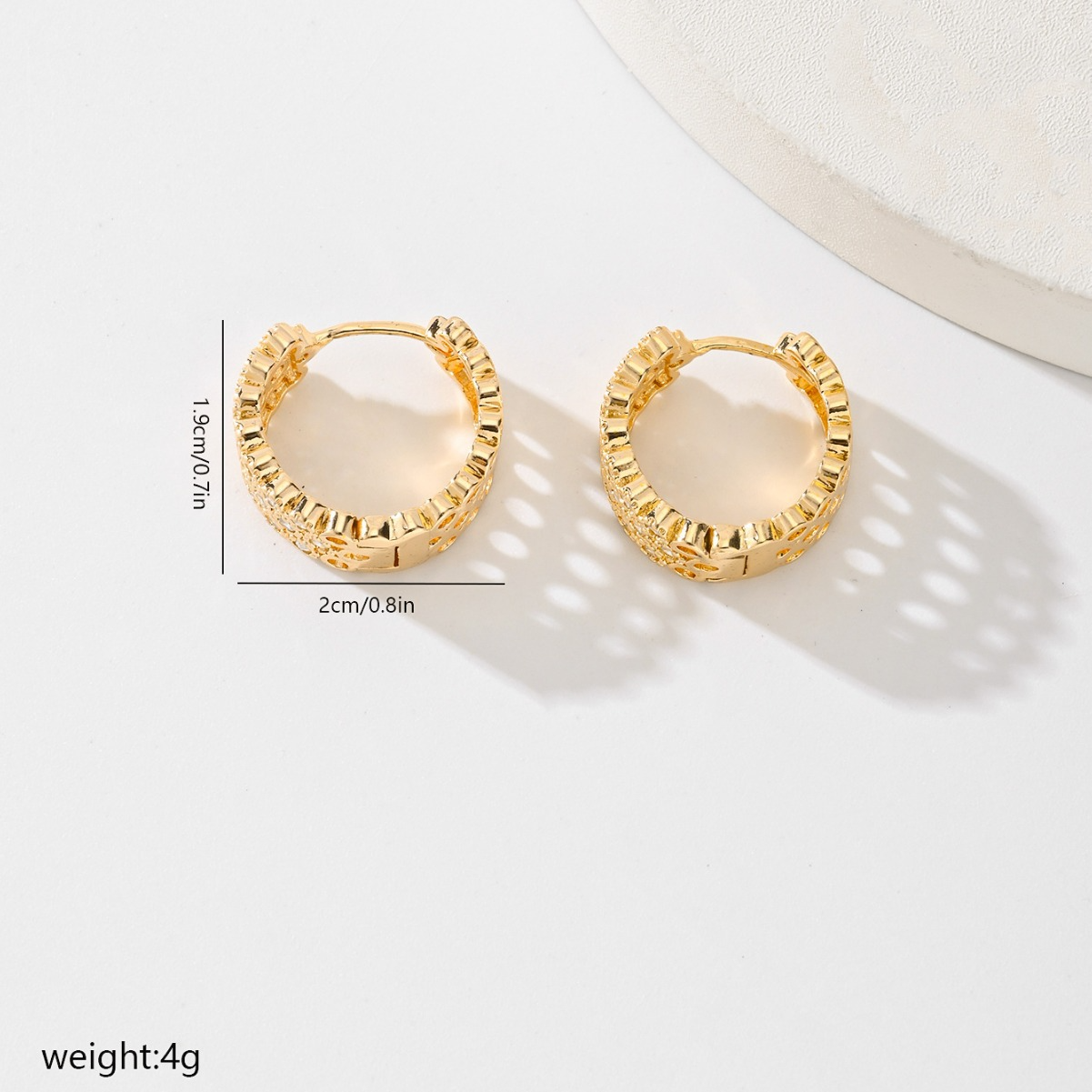 **✨ Boucles d'Oreilles Sophistiquées - Design Chic et Intemporel, Parfait pour Sublimer Toutes vos Tenues**