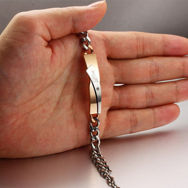 Bracelets Croisés Élégants pour Couples - Artisanat de Qualité, Symbole d'Amour Éternel et de Connexion Profonde