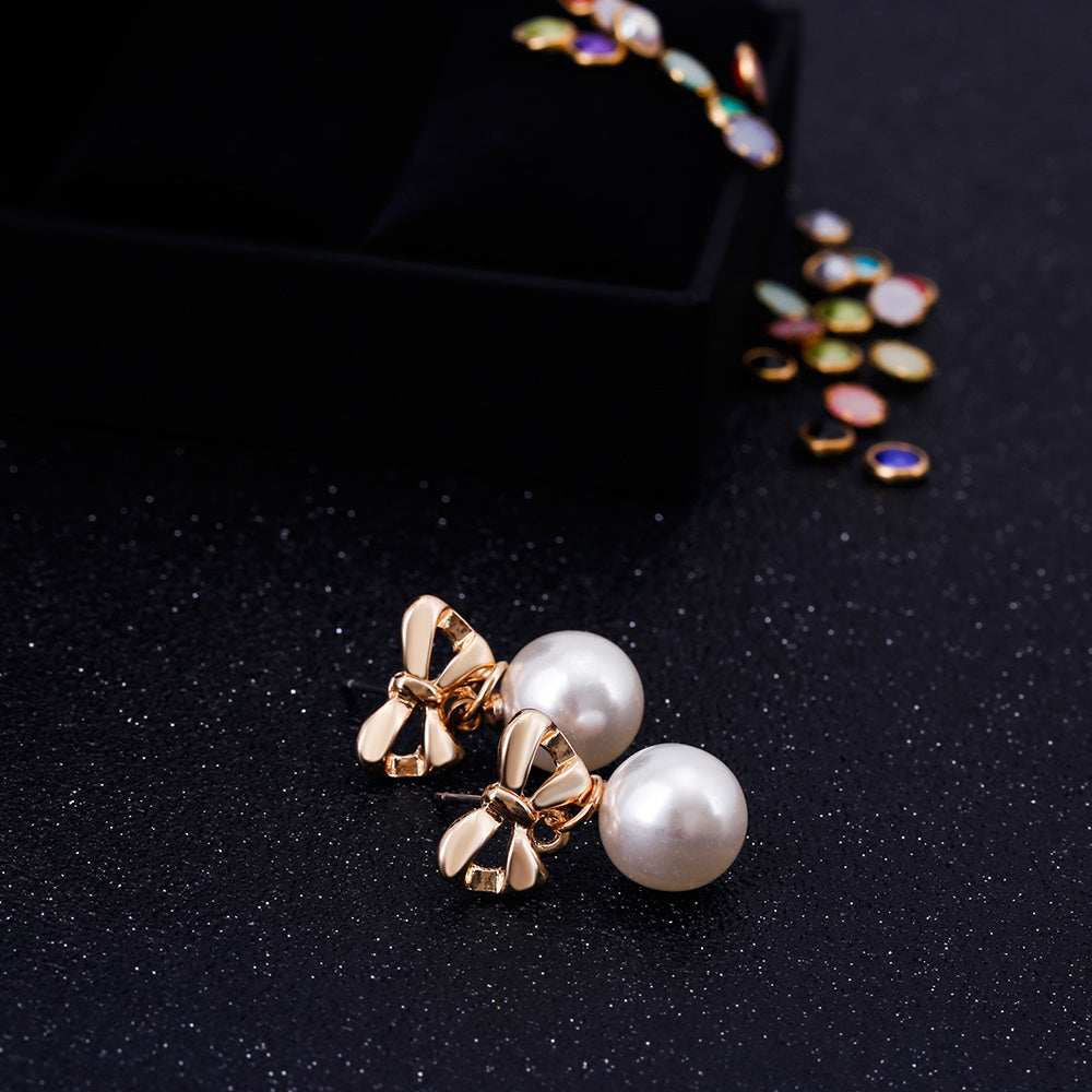 🌟 Boucles d'Oreilles Élégantes en Perles et Zircon - Hypoallergéniques, Style Cœur & Nœud, Idéales pour Offrir 🎁