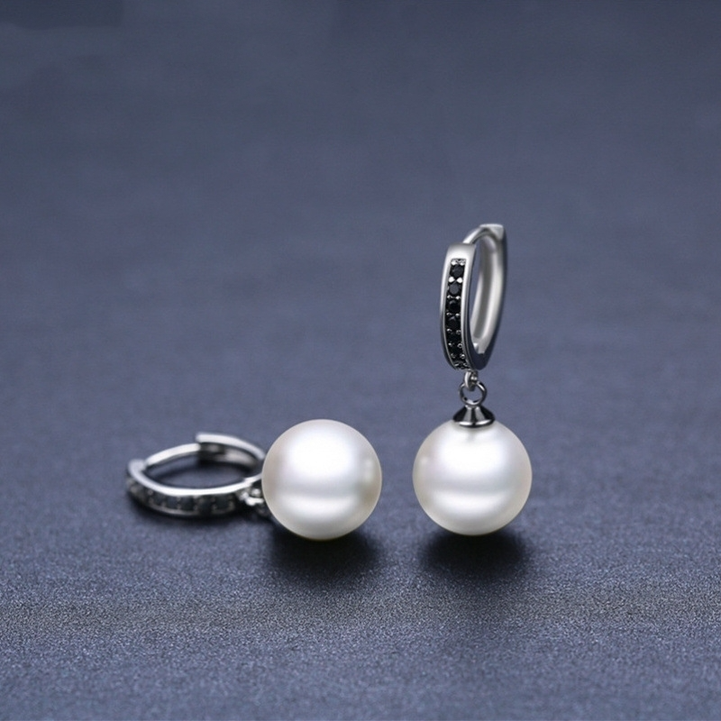 ✨ Élégantes Boucles d'Oreilles en Zircon - Strass Brillants, Style Chic pour Sublimer Vos Tenues au Quotidien