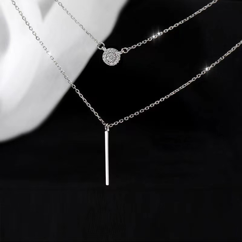 🌟 Collier Élégant Double Chaîne en Argent 925 - Pendentif Rond Zircon Raffiné, Parfait pour un Look Chic et Tendance