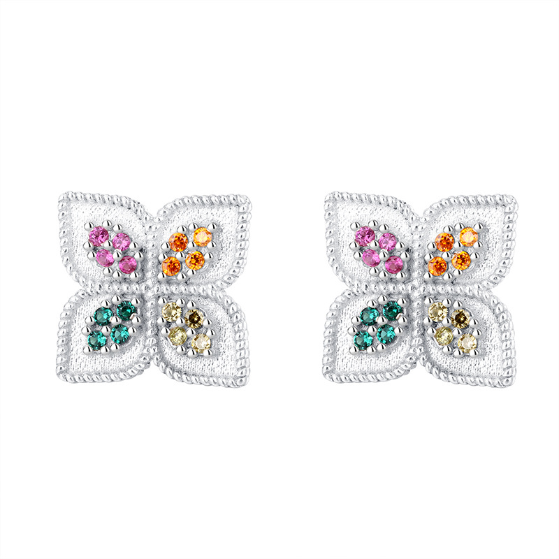 🌿 Boucles d'Oreilles S925 en Argent - Diamants Couleur Herbe à Quatre Feuilles, Élégance et Raffinement au Quotidien