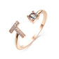 Image du produit Bague Initiale Ajustable – Élégance Personnalisée en Argent/Doré | Bijou Raffiné pour Femme