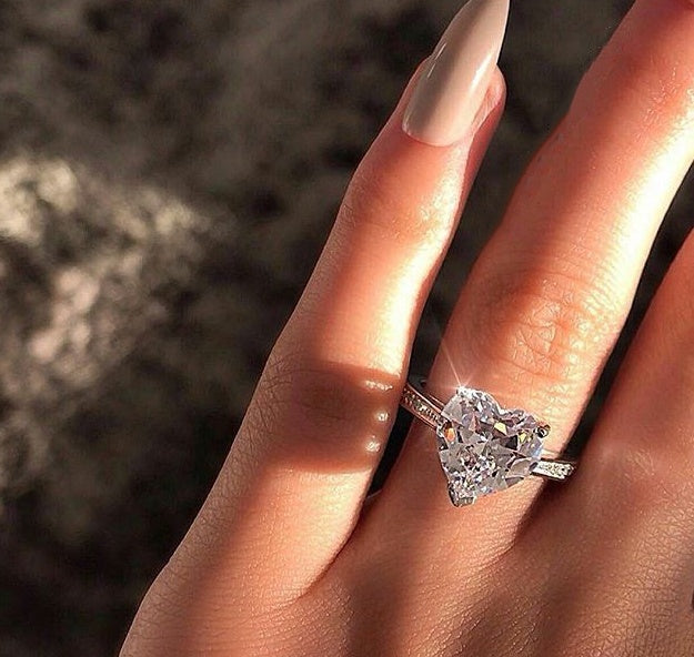 Image du produit Bague Cœur AAA Zircon Incrustée – Élégance et Raffinement pour une Occasion Spéciale 💎💍