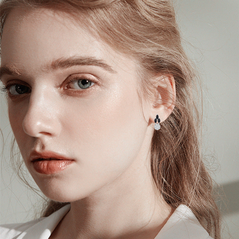 ✨ Boucles d'Oreilles Rondes en Zircon - Plaqué Cuivre, Éclat Éblouissant, Style Chic et Élégant