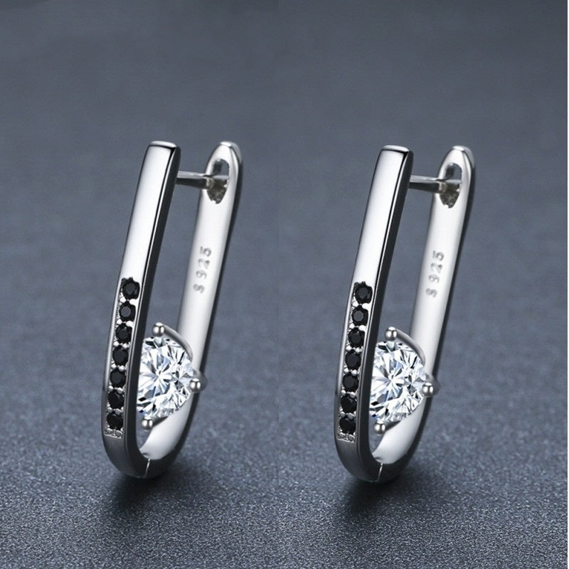 🌟 Élégantes Boucles d'Oreilles U Minimalistes - Design Raffiné, Léger et Polyvalent pour Sublimer Toutes Tenues
