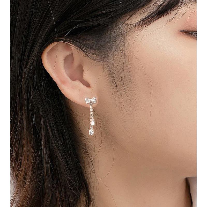 ✨ Boucles d’Oreilles Tendance - Design Coréen Élégant avec Noeud & Pompon, Accessoire Chic et Ultra Léger 🎀