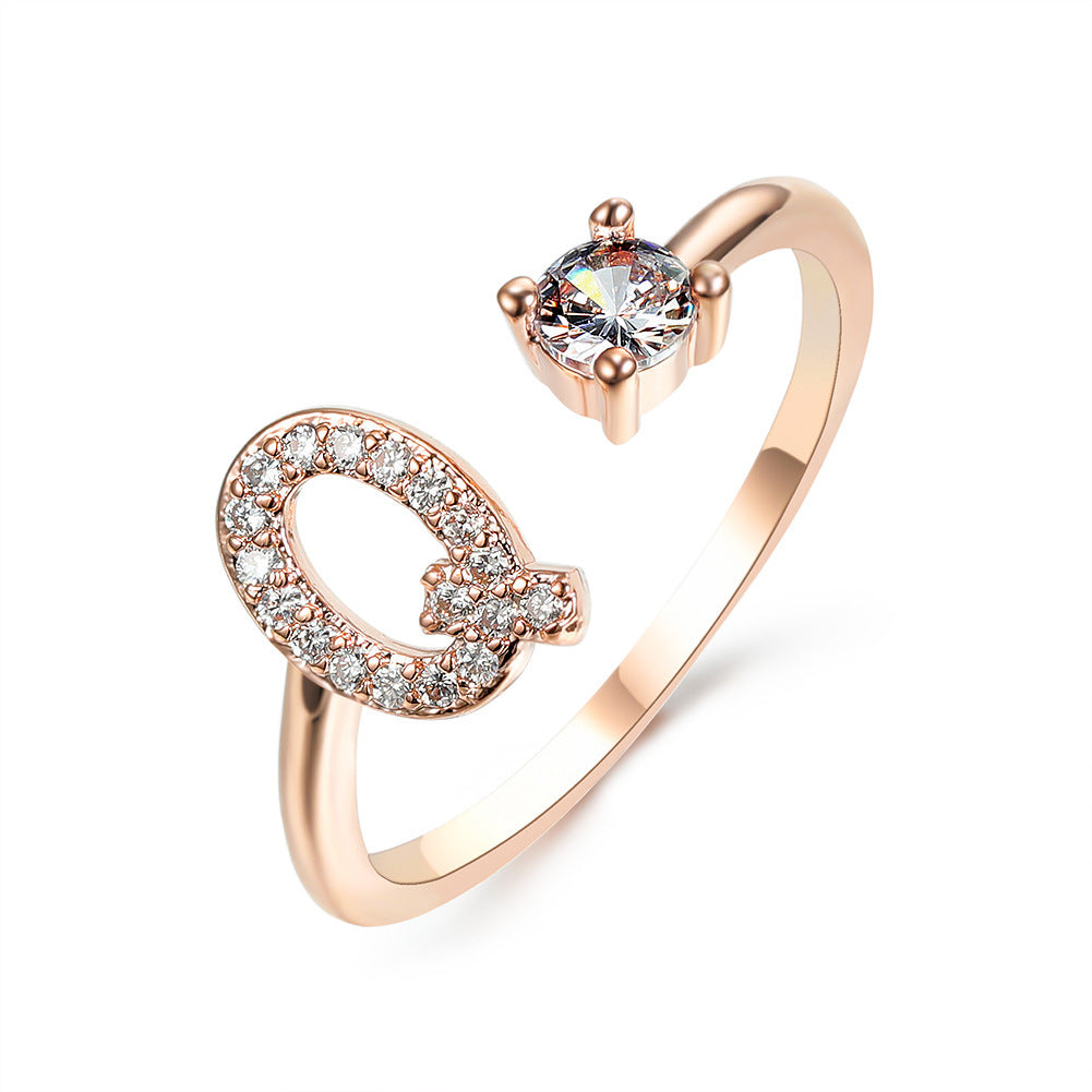 Image du produit Bague Initiale Ajustable – Élégance Personnalisée en Argent/Doré | Bijou Raffiné pour Femme