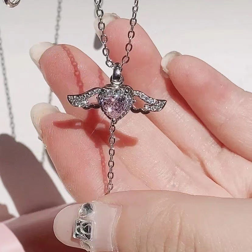 Collier Élégant avec Cristal - Ailes d'Ange et Cœur Mobile, Cadeau Idéal pour la Saint-Valentin et les Occasions Spéciales