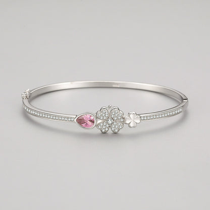 ✨ Bracelet Trèfle Élégant en Argent S925 - Style Coréen Raffiné, Idéal pour un Look Féminin Chic et Sophistiqué