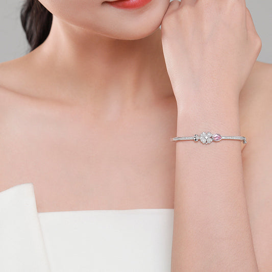 ✨ Bracelet Trèfle Élégant en Argent S925 - Style Coréen Raffiné, Idéal pour un Look Féminin Chic et Sophistiqué