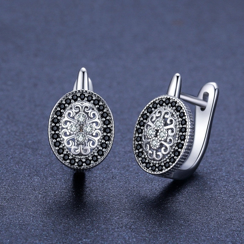✨ Boucles d'Oreilles Éblouissantes en Cuivre - Strass Scintillants, Élégance Intemporelle, Finition Premium 😊