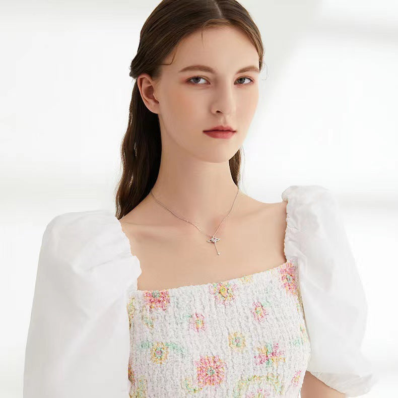 Collier Élégant avec Cristal - Ailes d'Ange et Cœur Mobile, Cadeau Idéal pour la Saint-Valentin et les Occasions Spéciales
