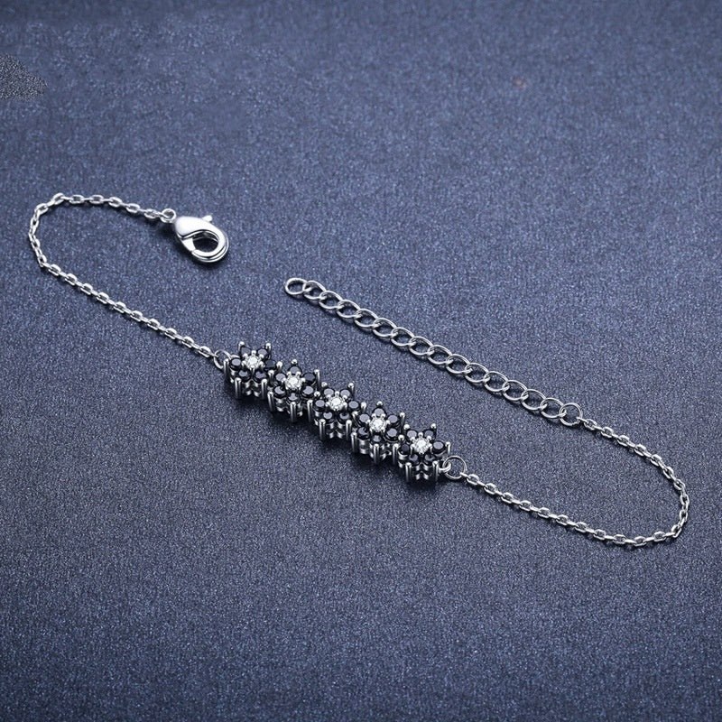 🌸 Bracelet Élégant Femme - Design Fleuri Raffiné, Accessoire de Mode Haut de Gamme, Qualité Premium 🌟