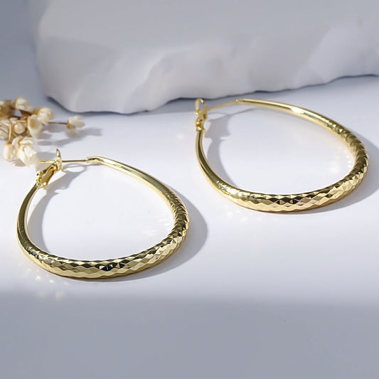✨ Élégantes Boucles d'Oreilles Dorées - Hypoallergéniques en Cuivre, Confort Quotidien Exceptionnel et Style Intemporel.