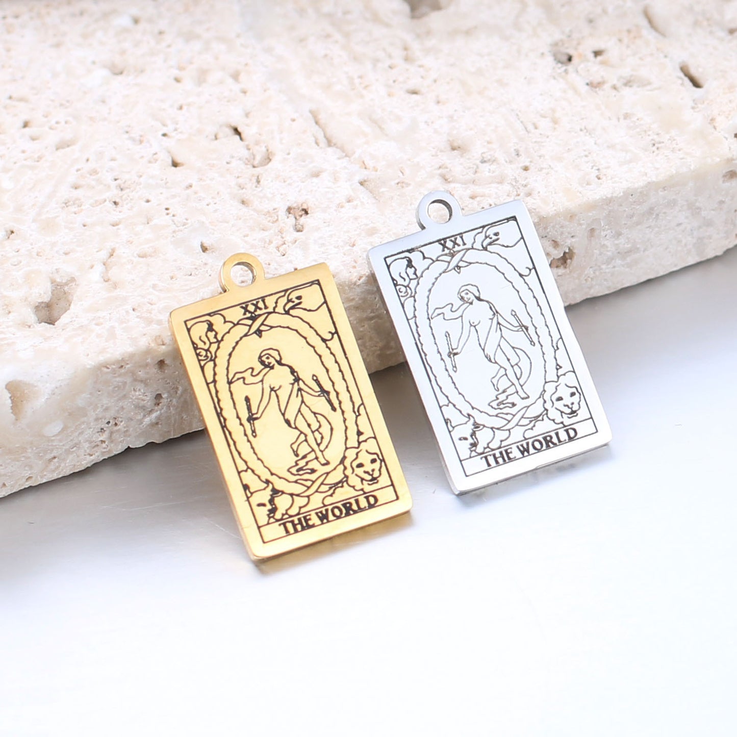 ✨ Collier Tarot Vintage en Acier Inoxydable - Porte-Bonheur Élégant, Durable et Idéal pour un Style Unique