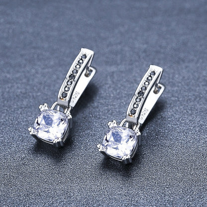 🌟 Boucles d'Oreilles Carrées en Zircon Cuivre - Brillance Éclatante, Élégance Chic pour Toutes Occasions ✨