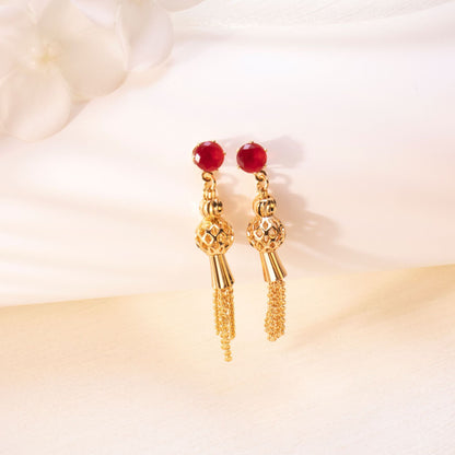 Voici une suggestion de titre SEO optimisé pour votre produit :

**🌟 Boucles d'Oreilles Chic - Franges en Or et Diamants, Idéales pour Éblouir à Chaque Événement ✨**

N'hésitez pas à me faire savoir si vous souhaitez d'autres options ou des ajustements !